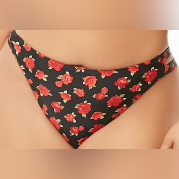 Plus size floral bikini bottoms - Picture 2 of 4